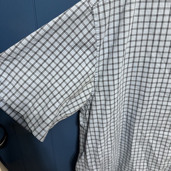 Tommy Hilfiger Golf Blue Multi Plaid Short Sleeve Button Down Shirt Size XL - Picture 3 of 16